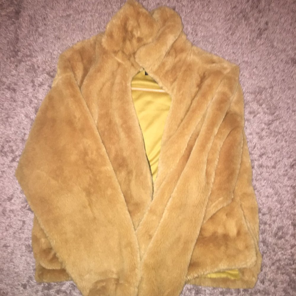 brown fur coat